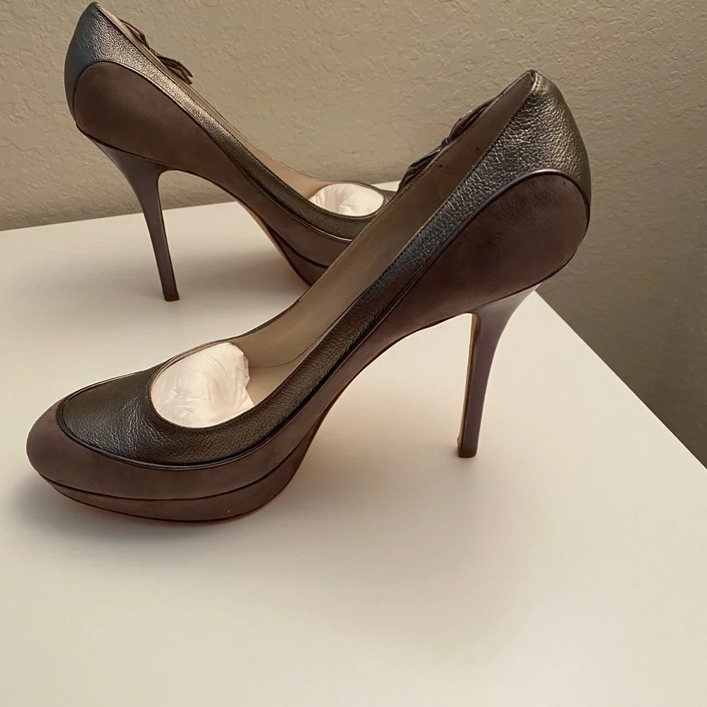 Dior Deco Dorsay Pump In Stone. New In Box. 100% Authentic